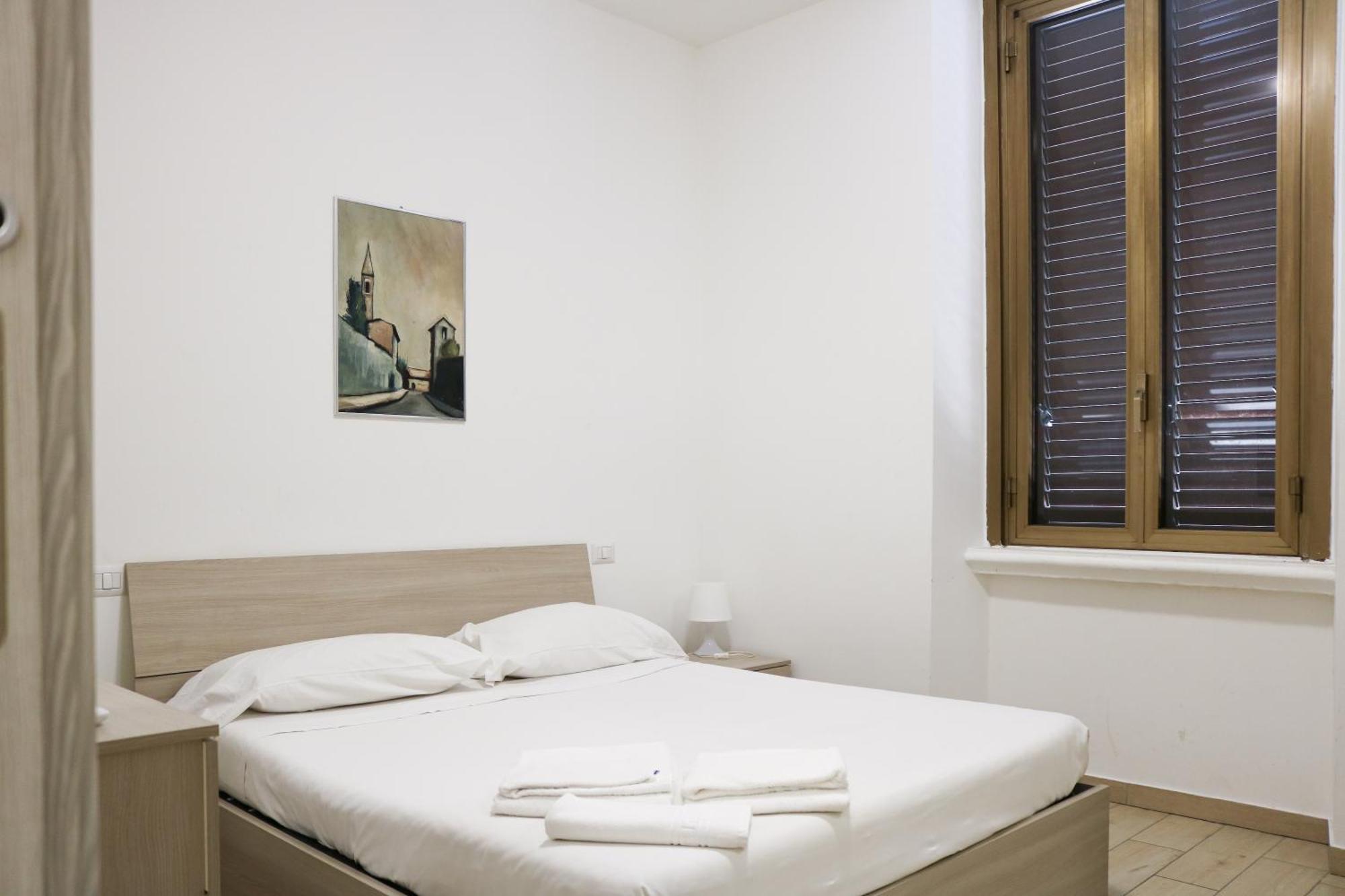 Along The Canal Smart Flat Naviglio - 4 People Corsico Bagian luar foto