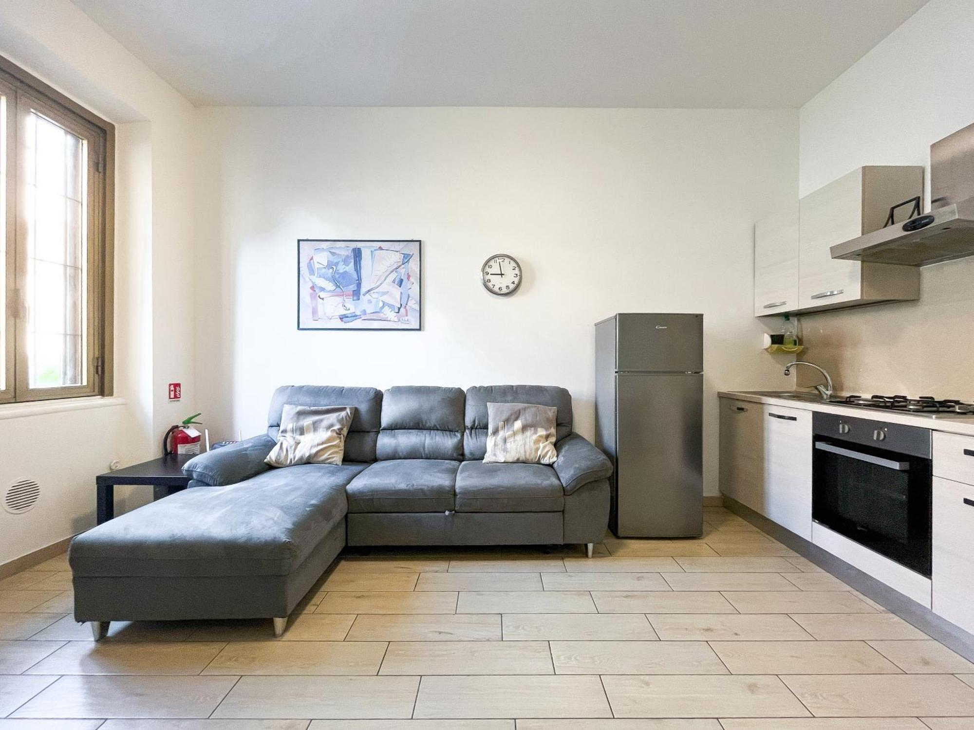 Along The Canal Smart Flat Naviglio - 4 People Corsico Bagian luar foto