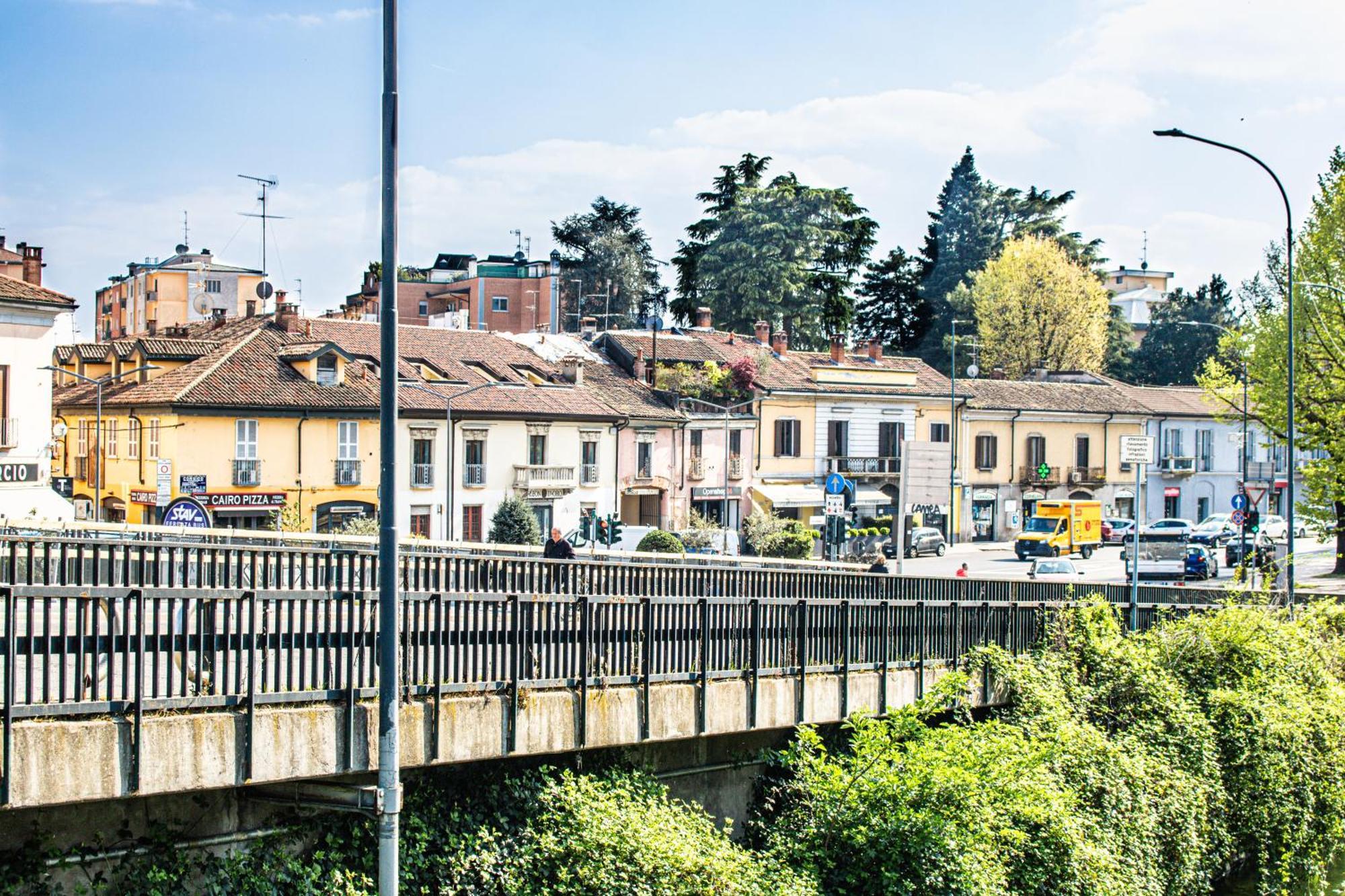 Along The Canal Smart Flat Naviglio - 4 People Corsico Bagian luar foto
